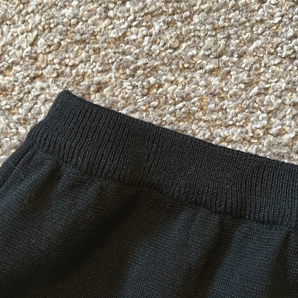 Adrienne Vittadini Black Wool Skirt - Picture 3 of 6